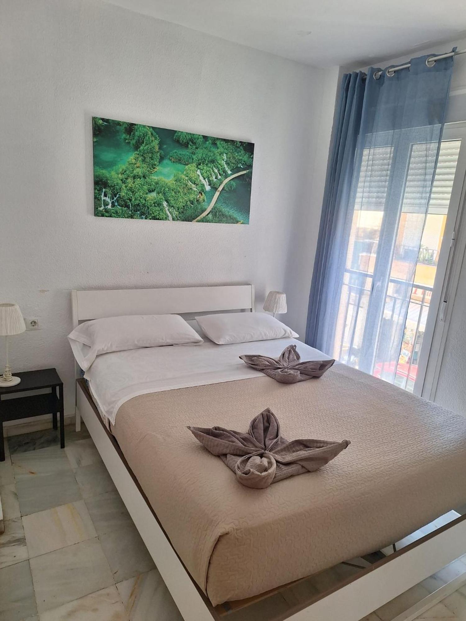 Apartamentos Centro Picasso Málaga Extérieur photo