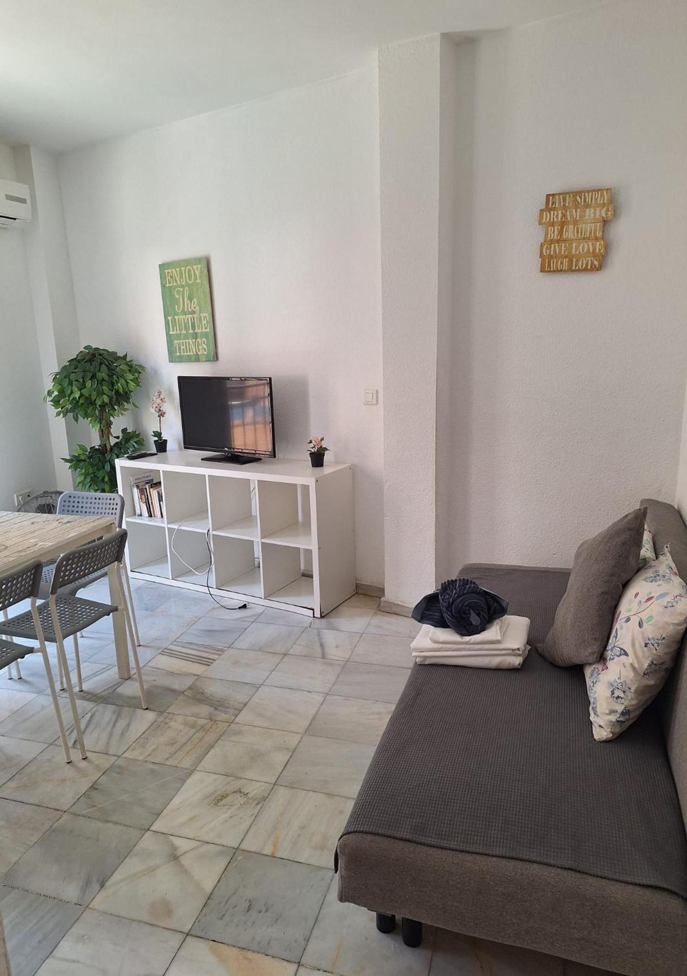Apartamentos Centro Picasso Málaga Extérieur photo